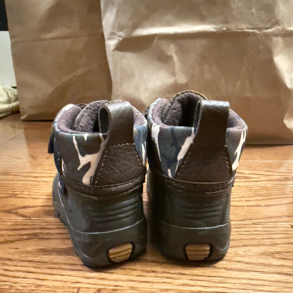 Kids Camouflage Boots